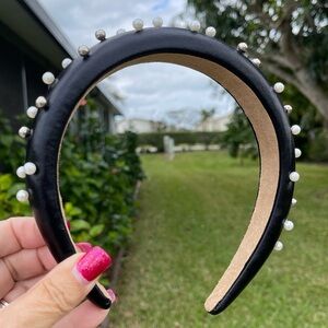 KNOTTY Classic Embellished Headband In Black